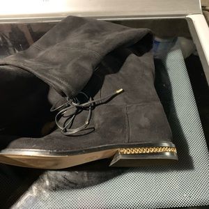 Women’s Micheal Kors size 11